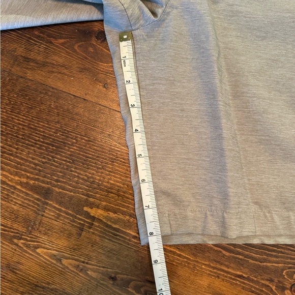 Hurley shorts with 34” waist, tan, 8” inseam, Nike Dri-Fit - Picture 5 of 8